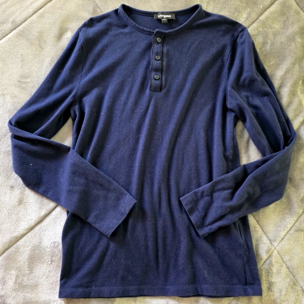 Navy Long Sleeve EXPRESS Henley Shirt